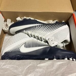 Vapor Speed 2 3/4 TD Football Cleats